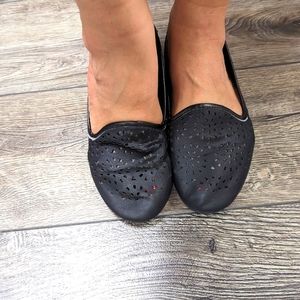 Well Worn Comfy Black Flats